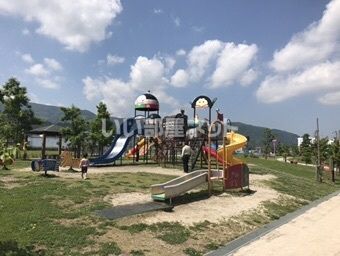 公園　玖珠町総合運動公園陸上競技場（公園）まで730m