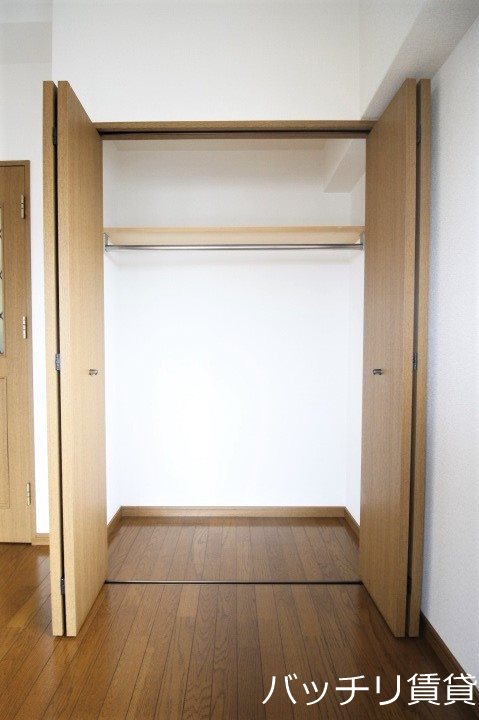 収納　同型タイプの為、現状を優先致し