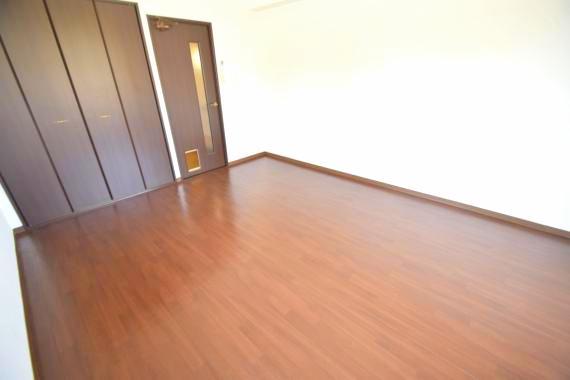 その他部屋・スペース　落ち着いた雰囲気のこのお部屋でゆっくりお休みください。