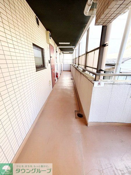 ロビー　バルコニー