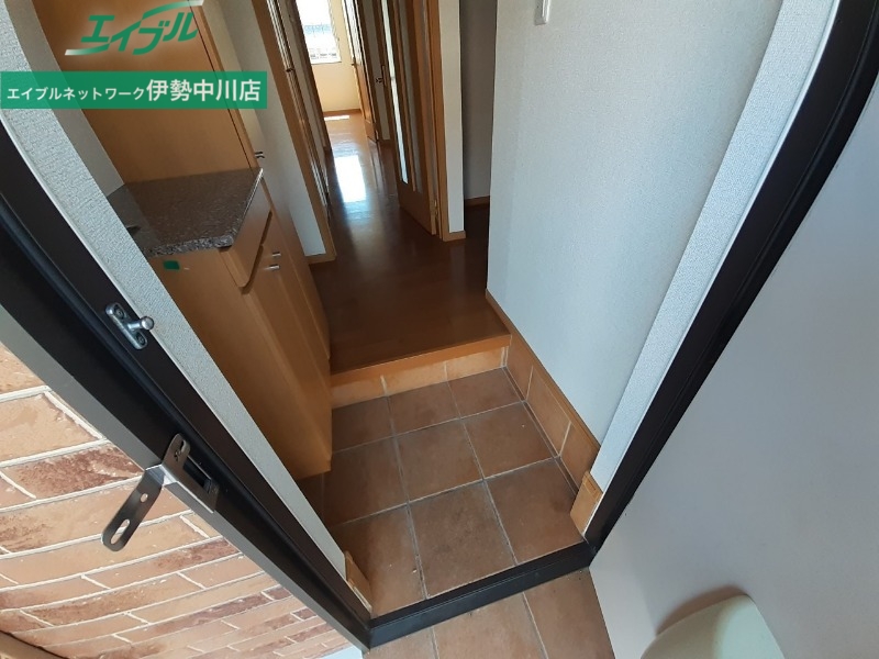 玄関　同型タイプ画像