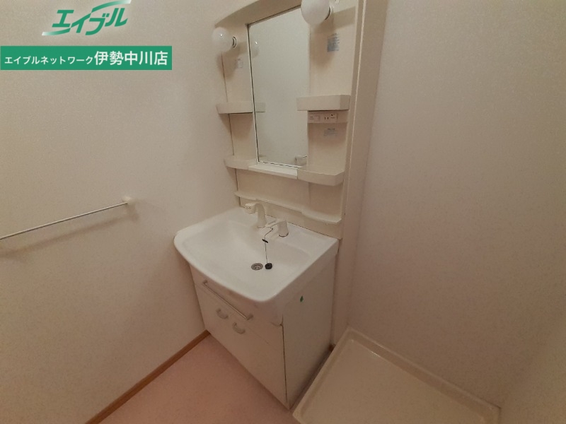 洗面設備　同型タイプ画像
