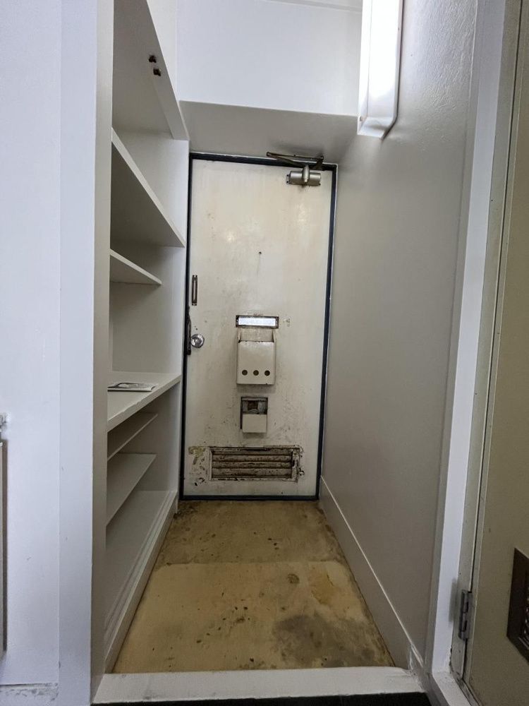 玄関　※全て別号室のお写真。内装等参考にしてください。