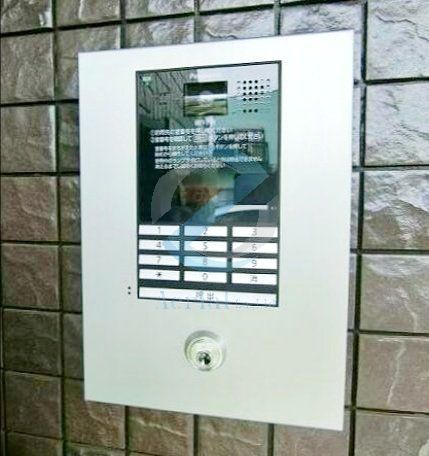 エントランス　オートロック