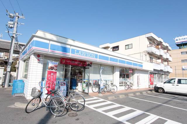 コンビニ　ローソン 港区七反野一丁目店（コンビニ）まで970m