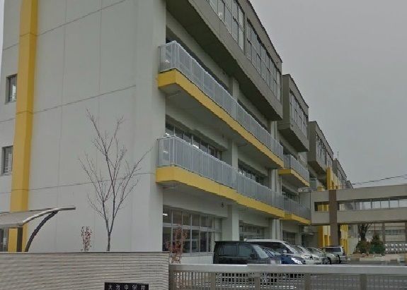 中学校　大治中学校（中学校）まで600m