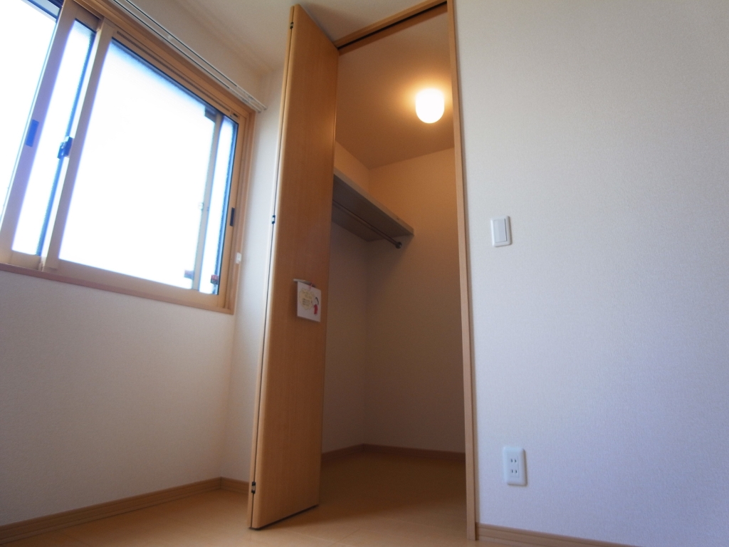 収納　別棟参考写真