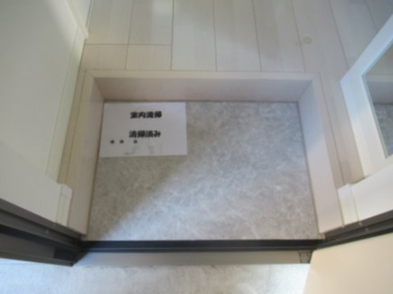 玄関　同一仕様写真