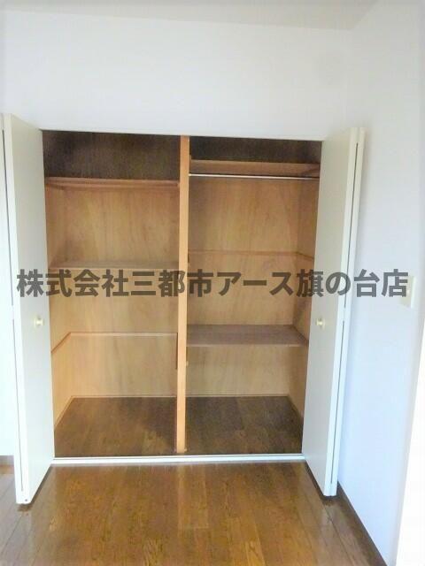収納　ロイヤルメゾン雪谷