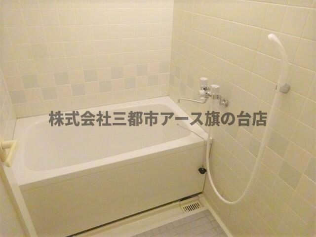 バス・シャワールーム　ロイヤルメゾン雪谷
