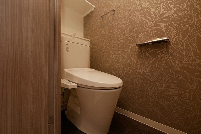 トイレ　落ち着いたトイレです
