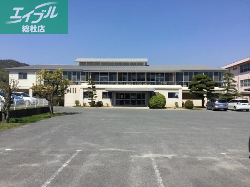 小学校　浅口市立金光小学校（小学校）まで1012m
