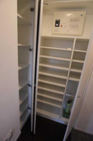 収納　別部屋参考写真