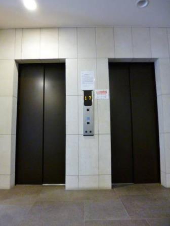 その他設備　エレベーター2基完備で朝もラクラクです☆
