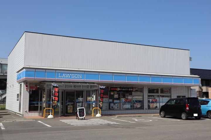 コンビニ　ローソン秋田広面蓮沼店（コンビニ）まで513m