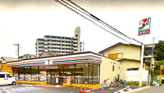 コンビニ　セブンイレブン朝霞朝志ヶ丘１丁目店（コンビニ）まで657m