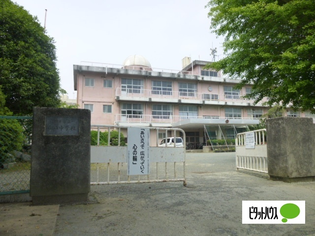 中学校　小田原市立白山中学校（中学校）まで1194m