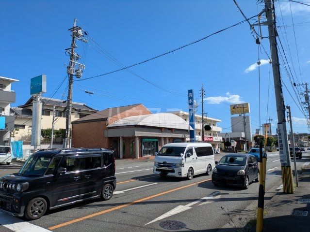 銀行　清水銀行美術館前支店（銀行）まで410m