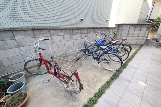 駐車場　★駐輪スペース★