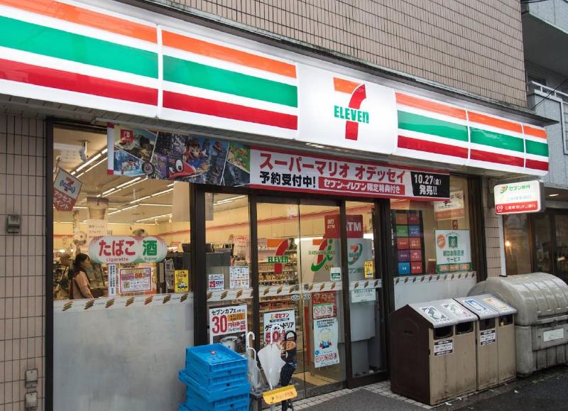 コンビニ　セブン-イレブン 十条駅前店（コンビニ）まで350m