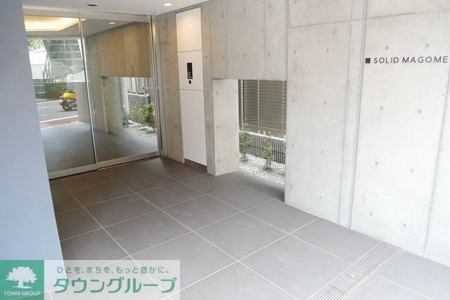 エントランス　エントランス