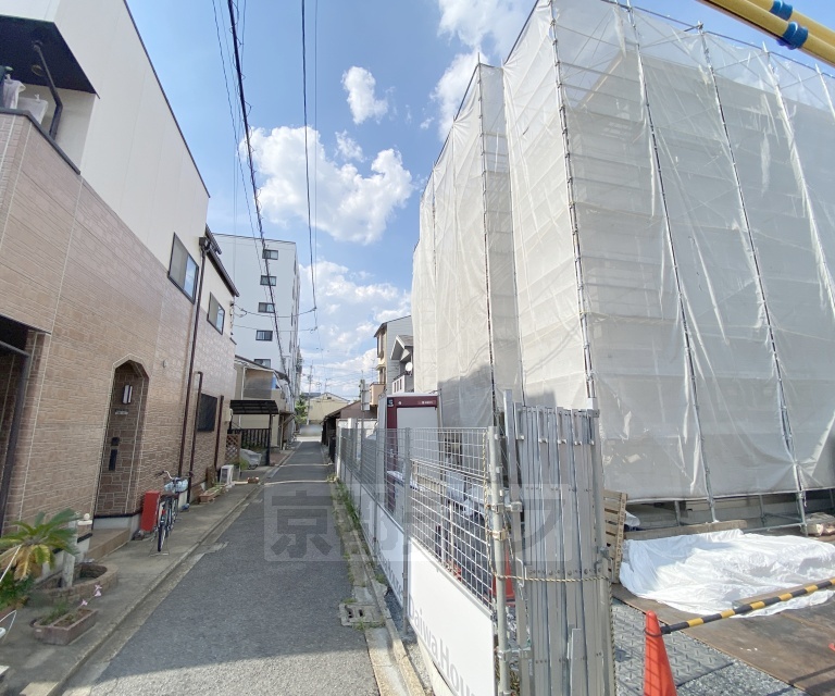 その他　・建築中風景