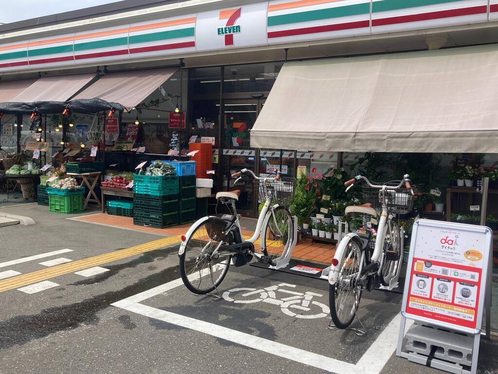 コンビニ　セブンイレブン世田谷弦巻1丁目店（コンビニ）まで478m