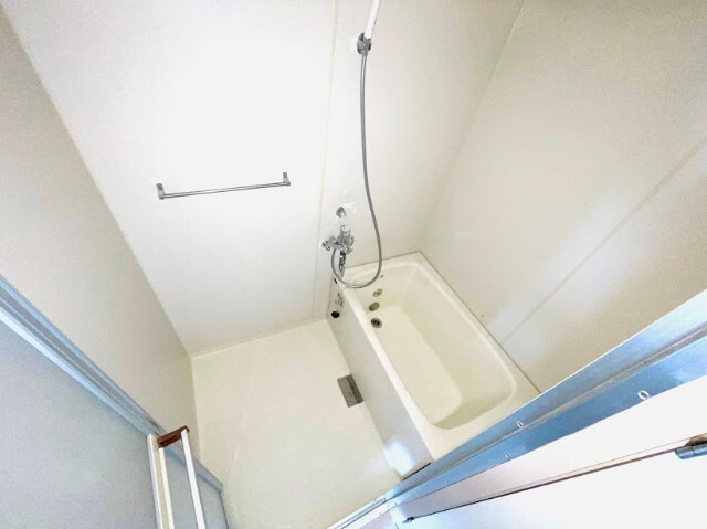 バス・シャワールーム　バス・トイレ別です