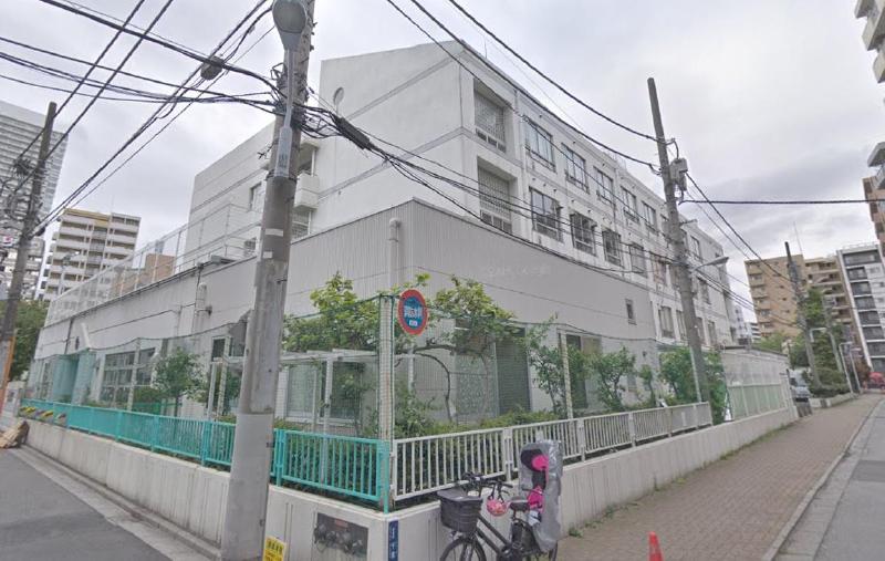 小学校　小学校（小学校）まで400m
