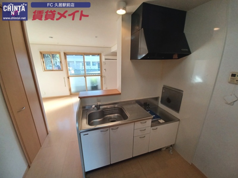 キッチン　同型参考写真