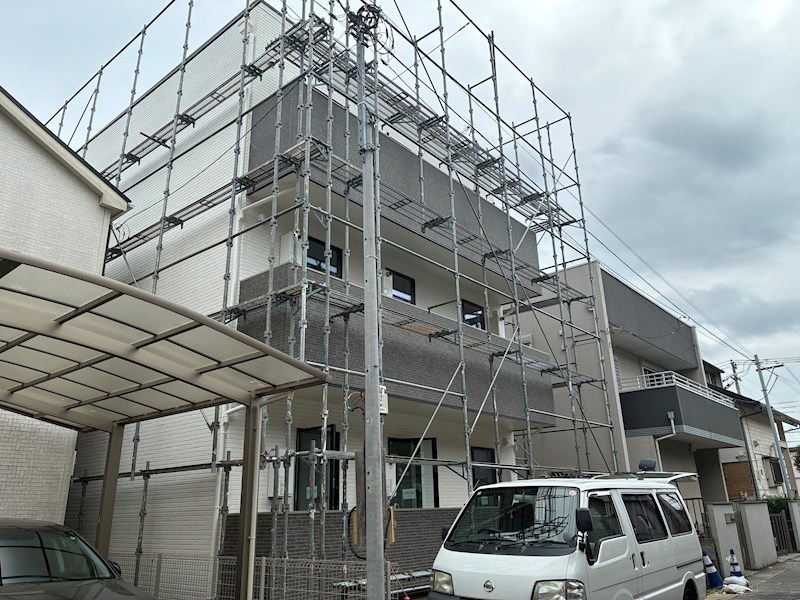 建物外観　建築中