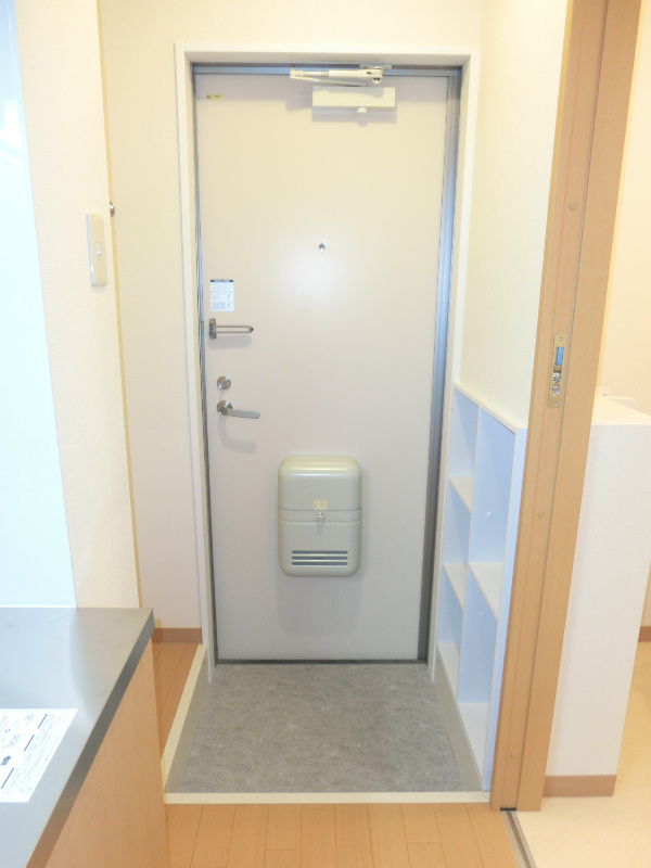 玄関　※同シリーズの参考のお部屋です。