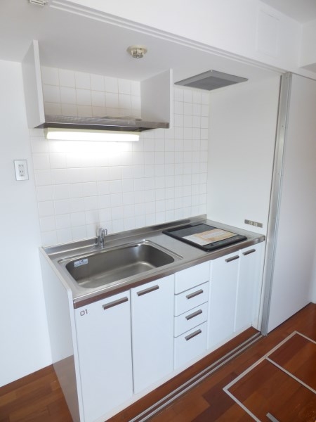 キッチン　※別のお部屋のお写真です。御参考までに。