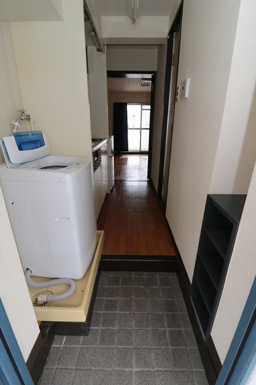 玄関　他号室のお写真です
