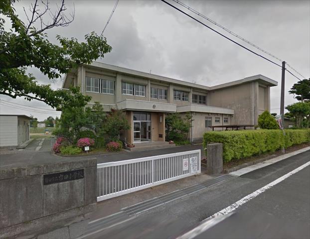 小学校　岩田小学校（小学校）まで1375m