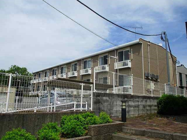 建物外観　落ち着いた雰囲気の外観です