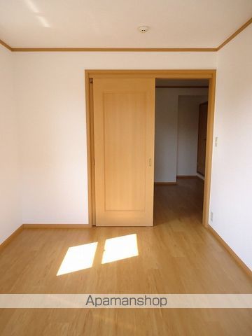 ヴィラ ルミエールBの内装写真