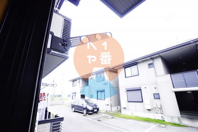 駐車場　窓からの眺望　※参考写真です