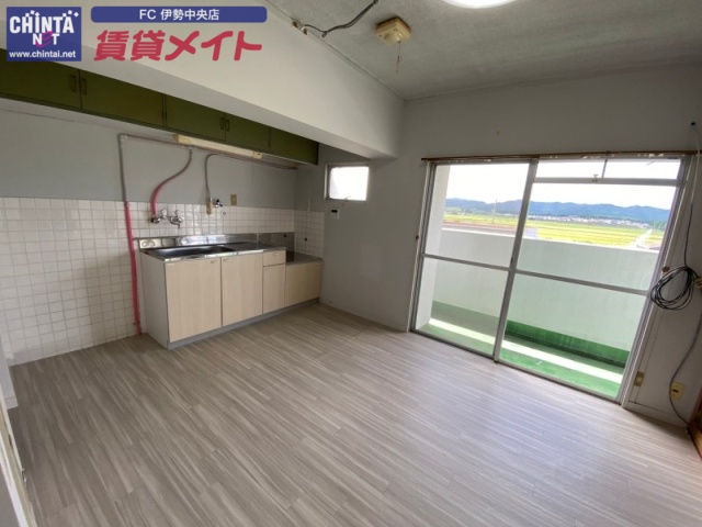 キッチン　同物件別室の画像です