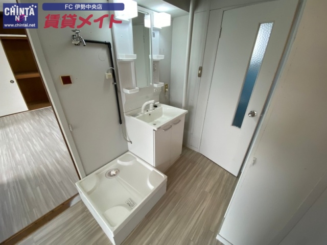 洗面設備　同物件別室の画像です