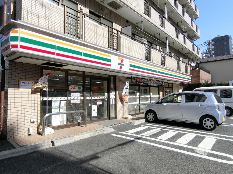 コンビニ　セブンイレブン 足立中川４丁目店（コンビニ）まで110m