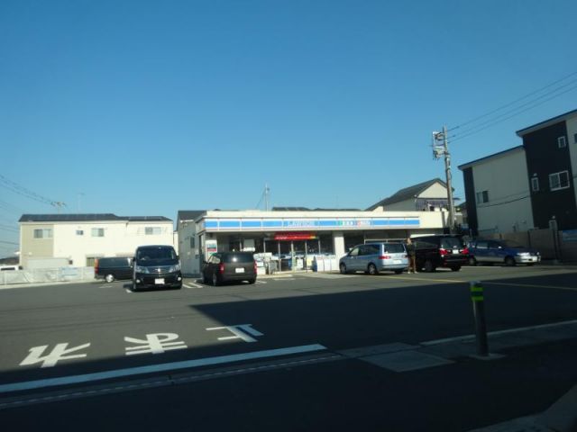 コンビニ　ローソン草加新栄道上店（コンビニ）まで186m