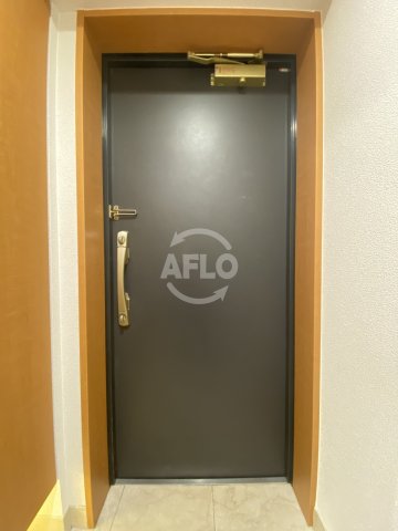 玄関　リーガル江戸堀ウエストパーク　玄関