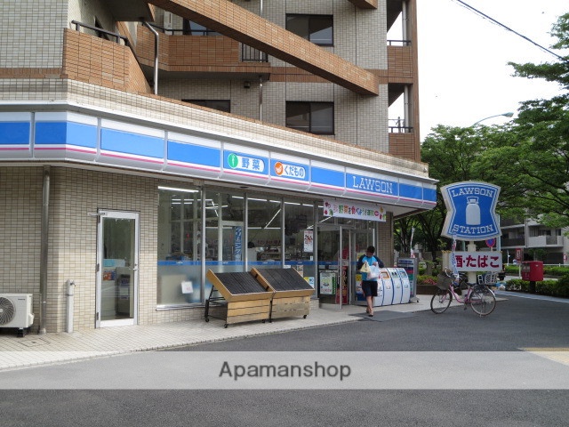 コンビニ　ローソン（コンビニ）まで185m