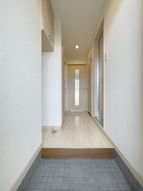 玄関　玄関（別部屋写真）