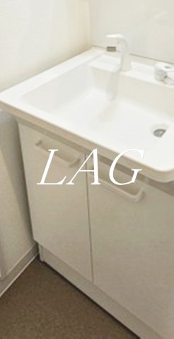 洗面設備　洗面台です。（同仕様です。）