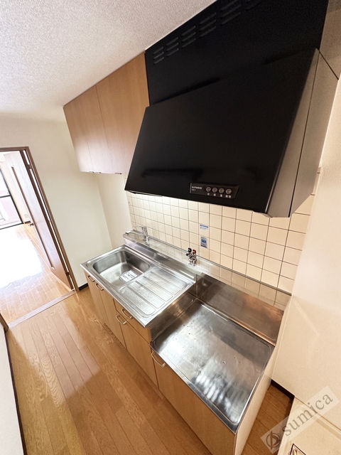キッチン　２口ガスコンロ設置可能