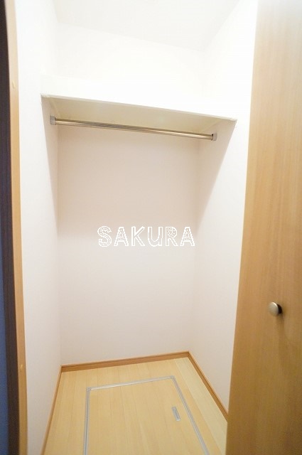 収納　お荷物の多い方でも安心のクローゼット付き♪