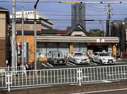 コンビニ　セブンイレブン横浜伊勢町3丁目店（コンビニ）まで343m
