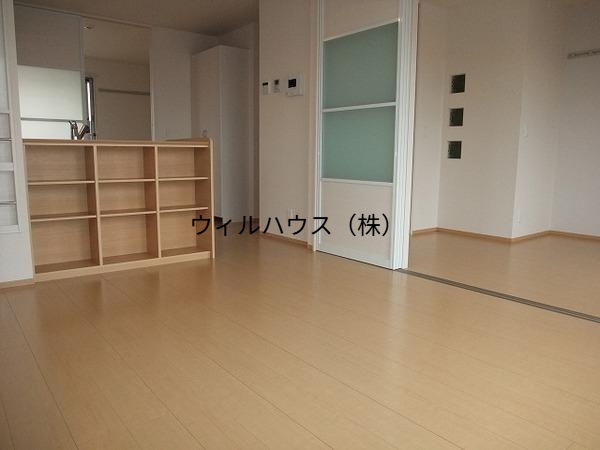 居室・リビング　広々リビング！
